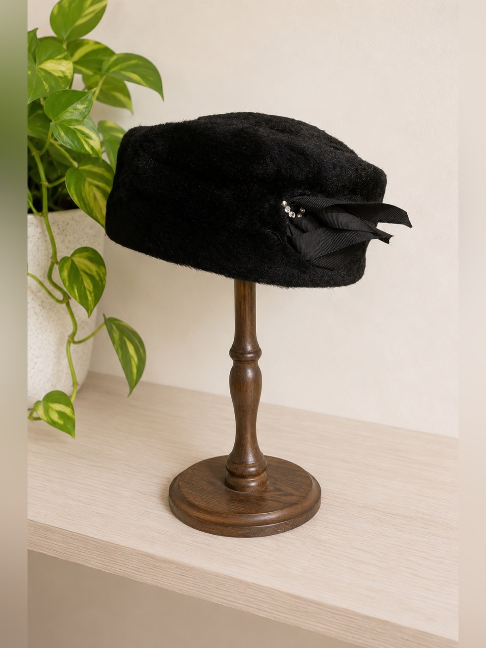 Vintage Black Faux Fur Pillbox Hat Rhinestone Ribbon Detail Retro Goth Edgy